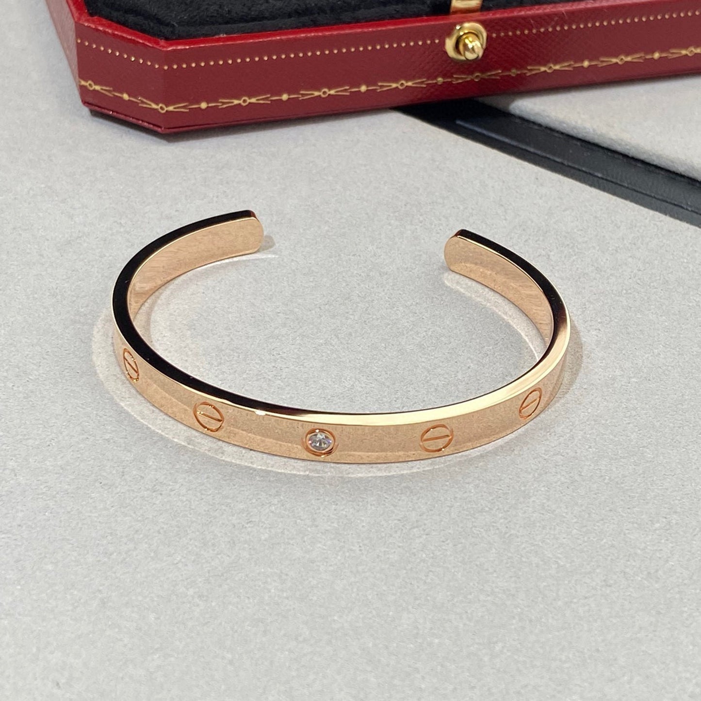 [AuraEcho]LOVE BRACELET 6.1MM 1 DIAMOND OPEN CUFF