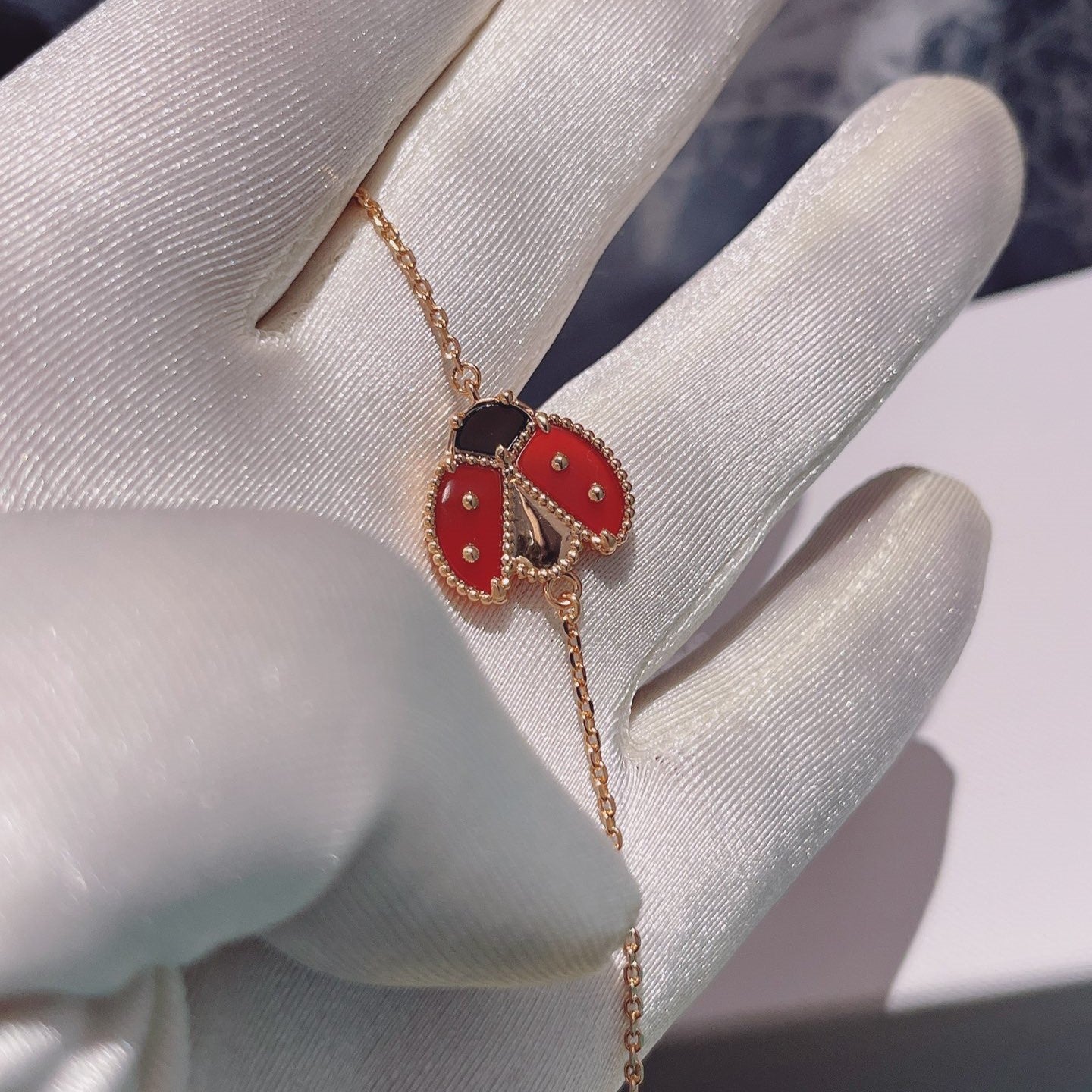 [AuraEcho]LUCKY SPRING 1 MOTIF PINK GOLD BRACELET